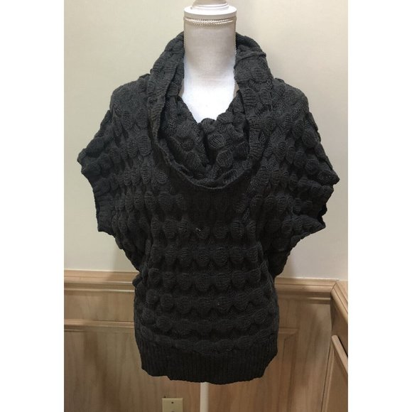 NWT~Derek Heart Body Central Cowl Neck Short Sleeve Sweater ~ Size Medium ~ Gray - Picture 2 of 9